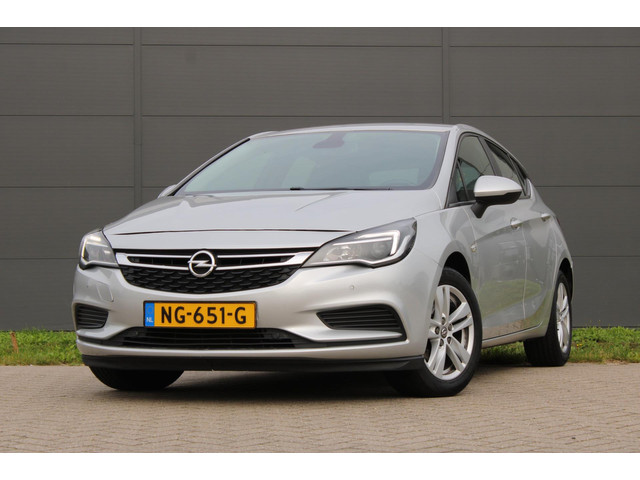 Opel Astra 1.0 Online Edition Navi