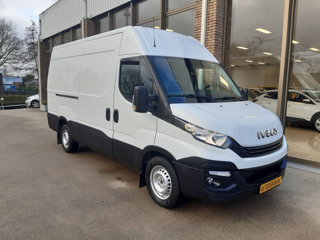 Iveco Daily 35S14 L2 H2 Automaat Airco Cruise control PDC