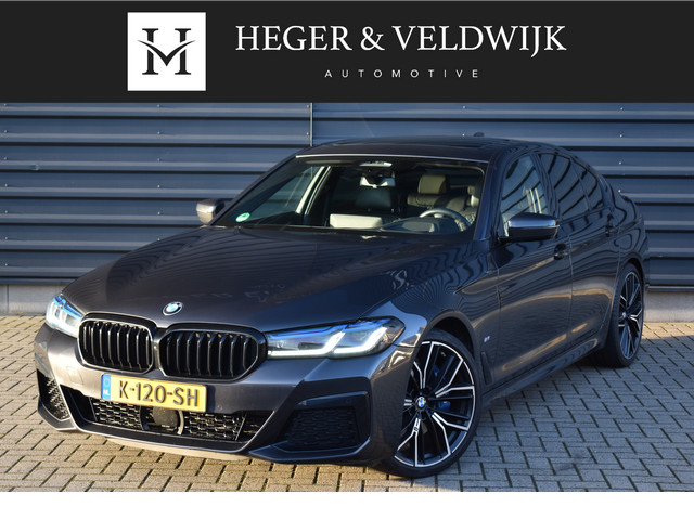BMW 5 Serie 530i High Executive M-SPORT | SCHUIF -\- KANTEL DAK | ACTIVE CRUISE CONTROL | HARMAN KARDON AUDIO | COMFORT STOELEN | LEDEREN DA