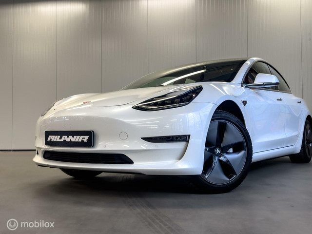 Tesla Model 3 Standard RWD Plus 60 kWh | Autopilot | Leder