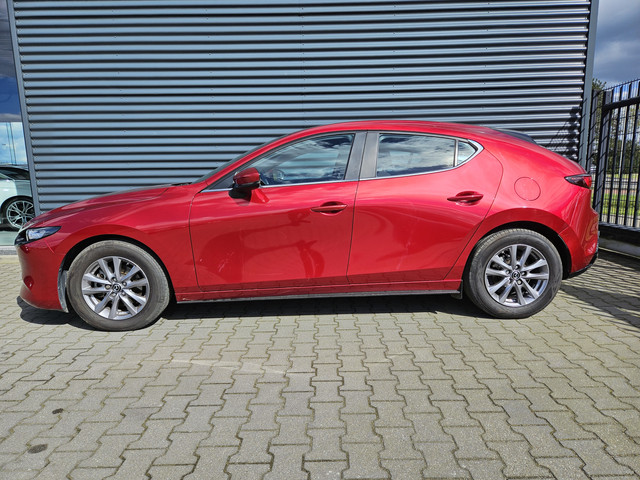 Mazda 3 2.0 e-SkyActiv-G M Hybrid 122 Comfort | Adaptive Cruise | Camera | LED | Navi | Apple Carplay | Head Up | Stuur & Stoelverwarmin