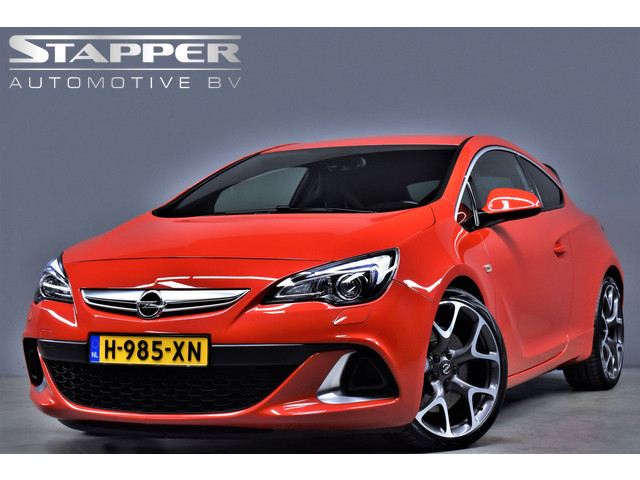 Opel Astra GTC 2.0 Turbo 280pk OPC Recaro Leer Navi Xenon Led Pdc Stoelverw. Lmv20'' 98dkm