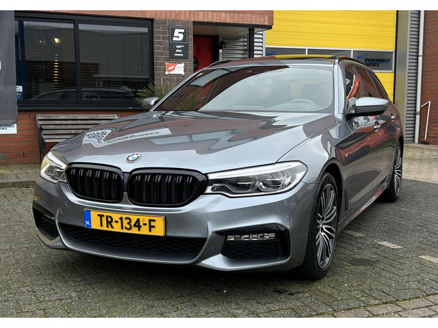 BMW 5 Serie Touring 530d High Executive. pano. camera. h&k. dodenhoek