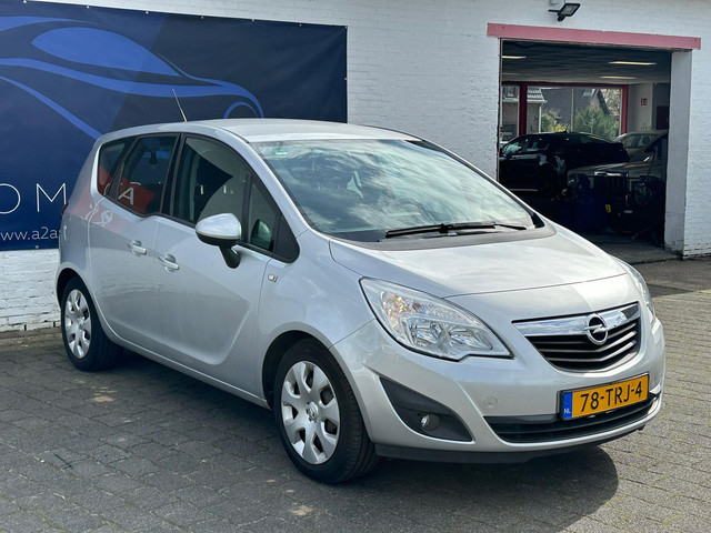 Opel Meriva 1.4 Turbo Business Edition   AIRCO   TREKHAAK   NAVIGATIE