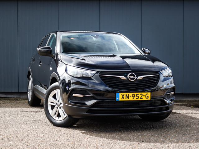 Opel Grandland X 1.2 Turbo Online Edition (131PK), 1ste-Eigenaar, Keurig-Onderh., Navigatie Apple-Carplay Android-Auto, Panoramadak, Parkeersenso