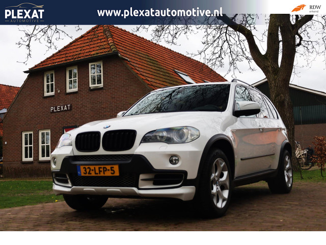 BMW X5 XDrive30d High Executive Aut. | 7-Persoons | Sportpakket | 181.000KM | Camera | Luchtvering | Xenon | Historie | Orig. NL |