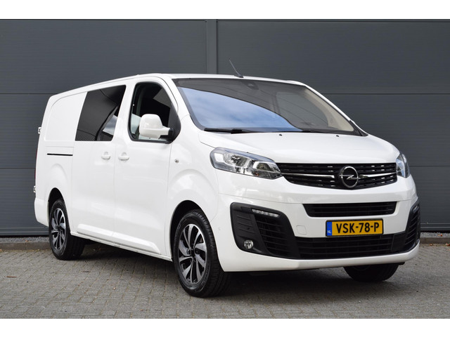 Opel Vivaro 2.0 CDTI L3H1 DC Innovation | Head-UP | Camera | Trekhaak | Climate |