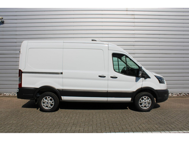 Ford E-Transit Trend 350 L2H2 198KW RWD 68KWH