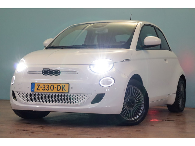 Fiat 500 Icon 42 kWh | NAVI | CLIMA | CAMERA | STOELVERW | LANE-KEEPING |