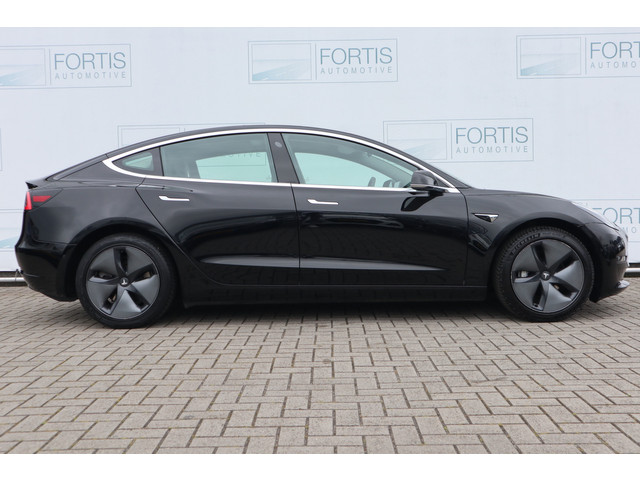 Tesla Model 3 Long Range 75 kWh NL AUTO | STOELVERW | CAMERA | LEDER | PANO | 2de PINSTERDAG GEOPEND VAN 10:00 T M 16:00 UUR