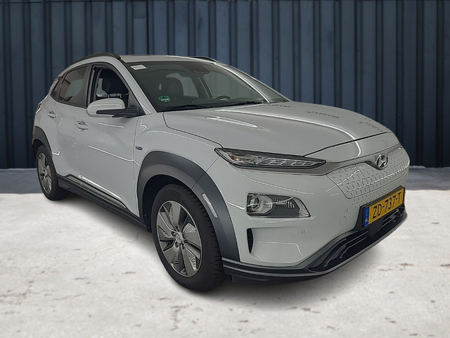 Hyundai Kona EV Premium 64 kWh (204 PK) 1e-Eig, Keurig-Onderh, 12-Mnd-BOVAG, NL-Auto, Schuifkanteldak, Navigatie Apple-Carplay Android-Auto, 