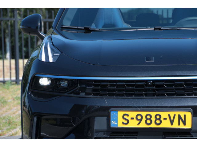 Lynk & Co 01 1.5 262 Pk NL-Auto Zwarte Hemel Panodak LED Infinity 360* Camera Carplay Adpt Cruise