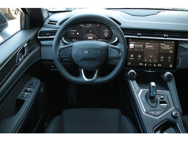 Lynk & Co 01 1.5 262 Pk NL-Auto Zwarte Hemel Panodak LED Infinity 360* Camera Carplay Adpt Cruise