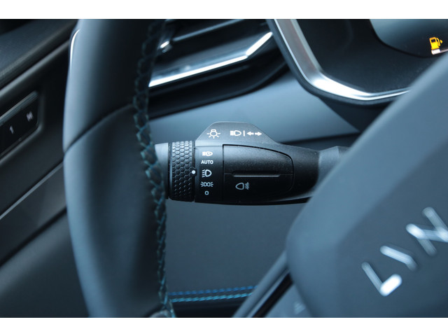 Lynk & Co 01 1.5 262 Pk NL-Auto Zwarte Hemel Panodak LED Infinity 360* Camera Carplay Adpt Cruise