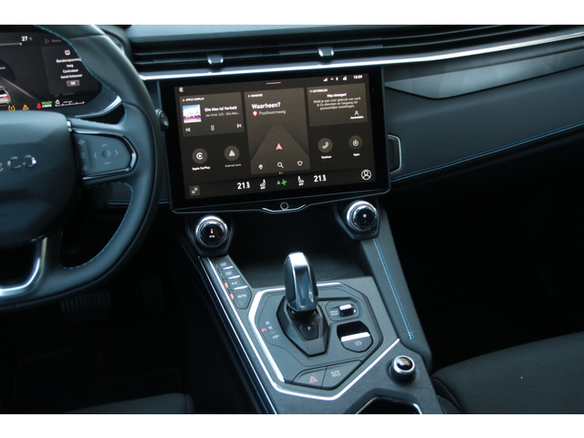 Lynk & Co 01 1.5 262 Pk NL-Auto Zwarte Hemel Panodak LED Infinity 360* Camera Carplay Adpt Cruise