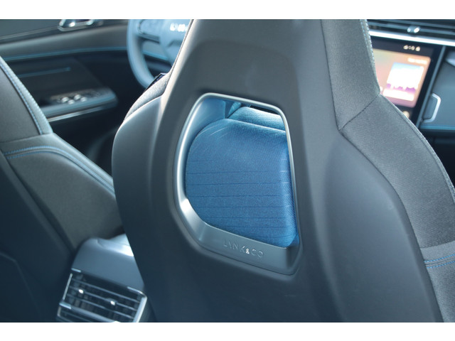 Lynk & Co 01 1.5 262 Pk NL-Auto Zwarte Hemel Panodak LED Infinity 360* Camera Carplay Adpt Cruise