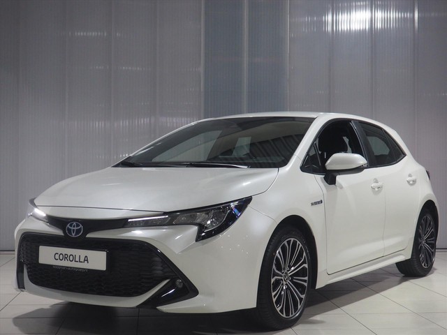 toyota-corolla-2.0-hybrid-dynamic-incl-navigatie-euro-2000-voordeel