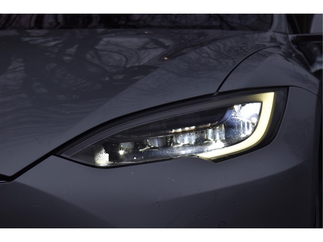 Tesla Model S 75D incl. BTW 334 PK | 4x4 | NL- AUTO | Autopilot | Panoramadak | Luchtvering | Carplay | Camera | 21' inch | Dodehoek detectie