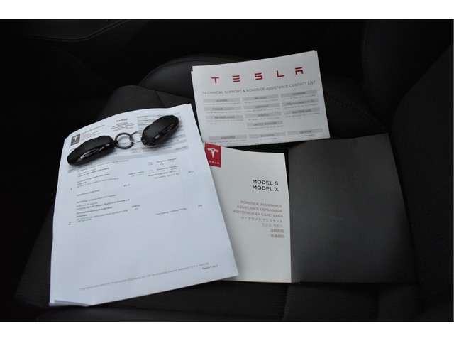 Tesla Model S 75D incl. BTW 334 PK | 4x4 | NL- AUTO | Autopilot | Panoramadak | Luchtvering | Carplay | Camera | 21' inch | Dodehoek detectie