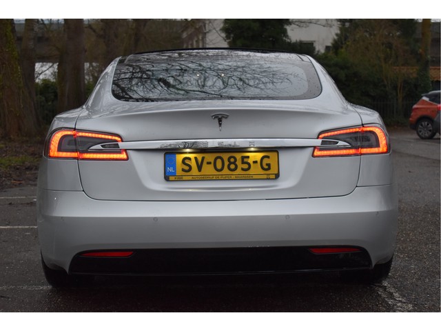 Tesla Model S 75D incl. BTW 334 PK | 4x4 | NL- AUTO | Autopilot | Panoramadak | Luchtvering | Carplay | Camera | 21' inch | Dodehoek detectie