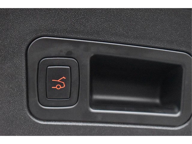 Tesla Model S 75D incl. BTW 334 PK | 4x4 | NL- AUTO | Autopilot | Panoramadak | Luchtvering | Carplay | Camera | 21' inch | Dodehoek detectie