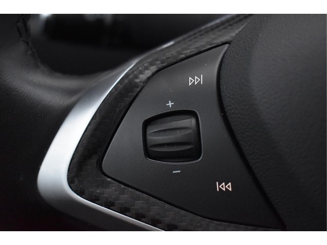 Tesla Model S 75D incl. BTW 334 PK | 4x4 | NL- AUTO | Autopilot | Panoramadak | Luchtvering | Carplay | Camera | 21' inch | Dodehoek detectie