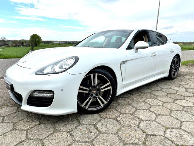 Porsche Panamera Platinum Luxury Automaat-Panorama Opendak-Xenon-Leder Nieuwe APK