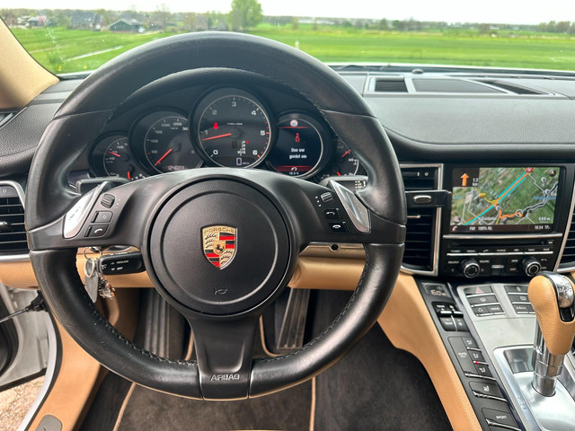Porsche Panamera Platinum Luxury Automaat-Panorama Opendak-Xenon-Leder Nieuwe APK