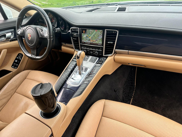 Porsche Panamera Platinum Luxury Automaat-Panorama Opendak-Xenon-Leder Nieuwe APK