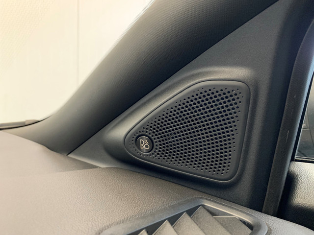 Ford Puma 1.0 EcoBoost Hybrid ST-Line X 126PK Navigatie-B&OSoundsystem-Digitaal Dashboard-Ledverlichting