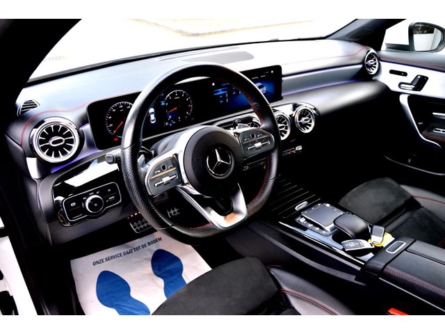 Mercedes-Benz CLA 200 AMG LM18 LEER NAV &-Night SFEER