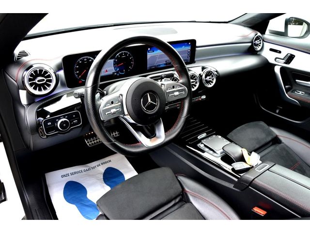 Mercedes-Benz CLA 200 AMG LM18 LEER NAV &-Night SFEER