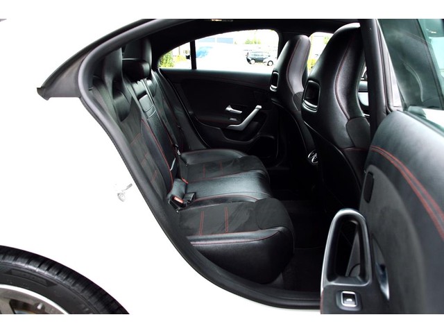 Mercedes-Benz CLA 200 AMG LM18 LEER NAV &-Night SFEER