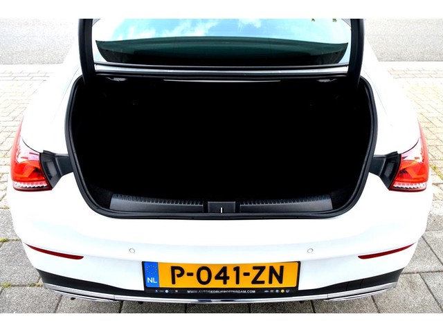 Mercedes-Benz CLA 200 AMG LM18 LEER NAV &-Night SFEER