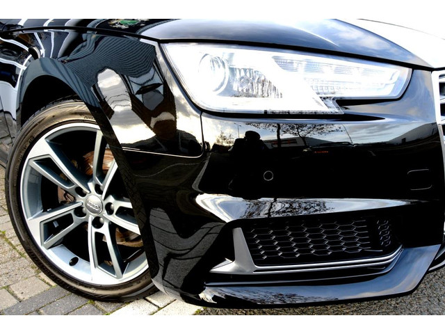 Audi A4 AVANT 35 TFSI Design ECC PDC V&A LED LMV18 NAVI PANO