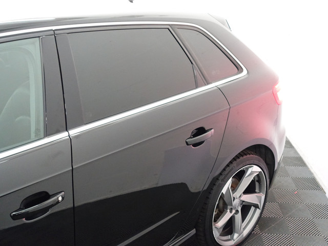 Audi A3 Sportback 1.4 e-tron S-line Aut- Virtual Cockpit, Sport Leder, Keyless, Xenon Led Matrix, Standkachel
