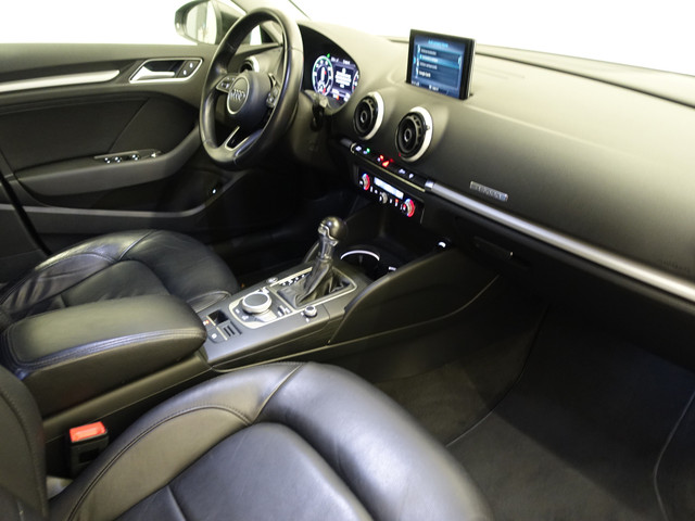 Audi A3 Sportback 1.4 e-tron S-line Aut- Virtual Cockpit, Sport Leder, Keyless, Xenon Led Matrix, Standkachel