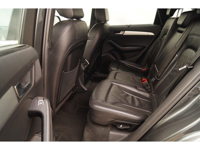 Audi Q5 2.0 TFSI 210pk Hybrid Quattro S Edition -LEER-NAVI-