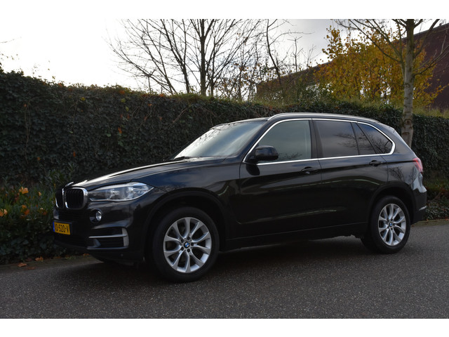 bmw-x5-xdrive30d-high-executive---pano---gr.navi---leder
