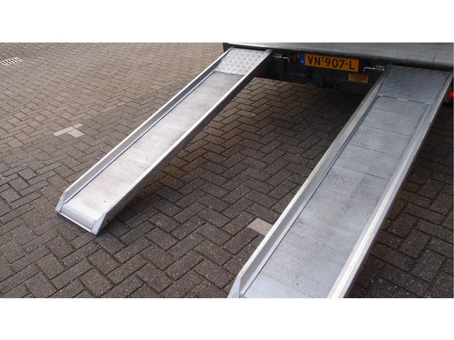 Mercedes-Benz Sprinter 516 tyhof oprijwagen automaat7 cruise led navi lier aluminium euro6 MARGE
