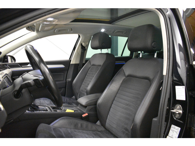 Volkswagen Passat GTE SOH 88% Virtual Trekh Leer Panodak Camera NAP