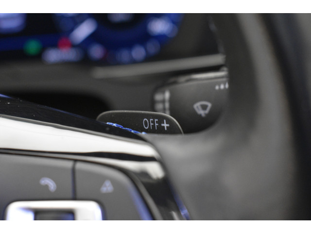 Volkswagen Passat GTE SOH 88% Virtual Trekh Leer Panodak Camera NAP