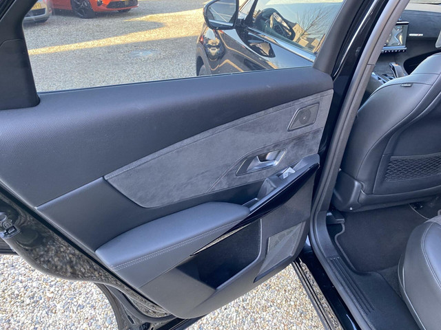 DS DS 7 Crossback 300 pk E-Tense 4x4 Performance Line| night vision | navigatie | Hybride | PHEV |adaptive cruise trekhaak