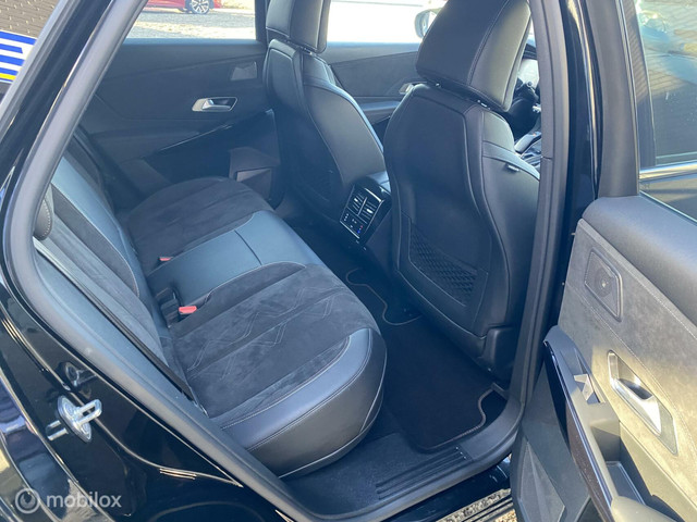 DS DS 7 Crossback 300 pk E-Tense 4x4 Performance Line| night vision | navigatie | Hybride | PHEV |adaptive cruise trekhaak