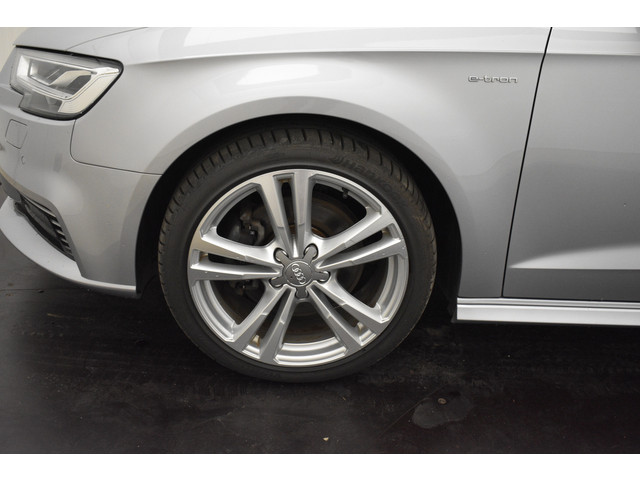 Audi A3 Sportback e-tron PHEV 2X S-line 204PK Pano Virtual Dash