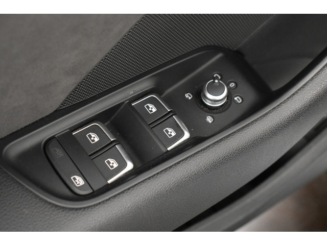 Audi A3 Sportback e-tron PHEV 2X S-line 204PK Pano Virtual Dash