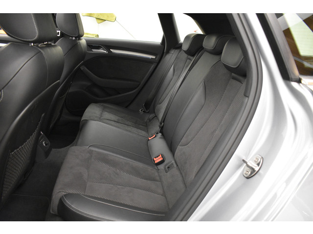 Audi A3 Sportback e-tron PHEV 2X S-line 204PK Pano Virtual Dash