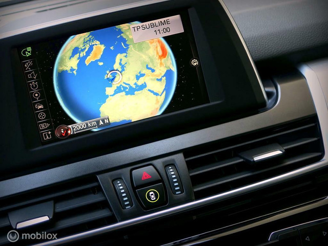 BMW 2 Serie Active Tourer 225XE Sport Line - leer - LED - 18 inch