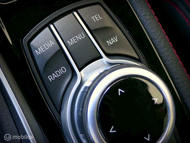 BMW 2 Serie Active Tourer 225XE Sport Line - leer - LED - 18 inch