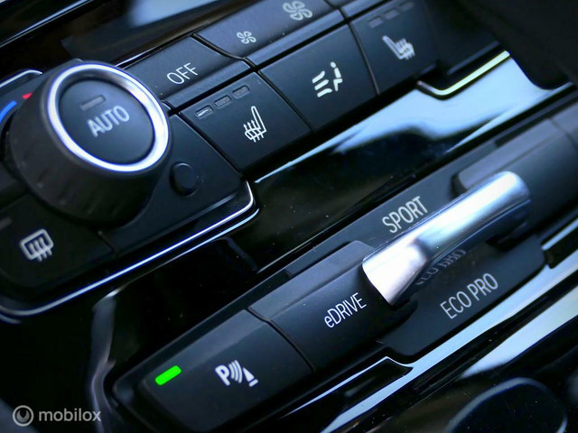 BMW 2 Serie Active Tourer 225XE Sport Line - leer - LED - 18 inch